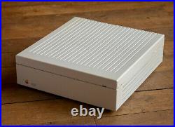 Apple 80SC external SCSI hard drive Model M2688Z 1984