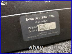 EMU EMAX II SAMPLING KEYBOARD SCSI With HARD DRIVE & HARD CASE MODEL 2205 8MB Ram