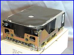 NeXTcube HP 660 97548sn 660mb SCSI Hard Drive