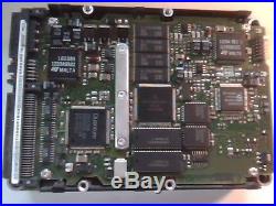 SCSI Hard Drive Quantum XP34300W AT43W011-05-G Rev F